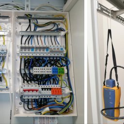 Voltro Łukasz Jeleniewski - Otwarta skrzynka elektryczna z bezpiecznikami i okablowaniem oraz tester sieci komputerowej wiszący obok panelu krosowniczego.