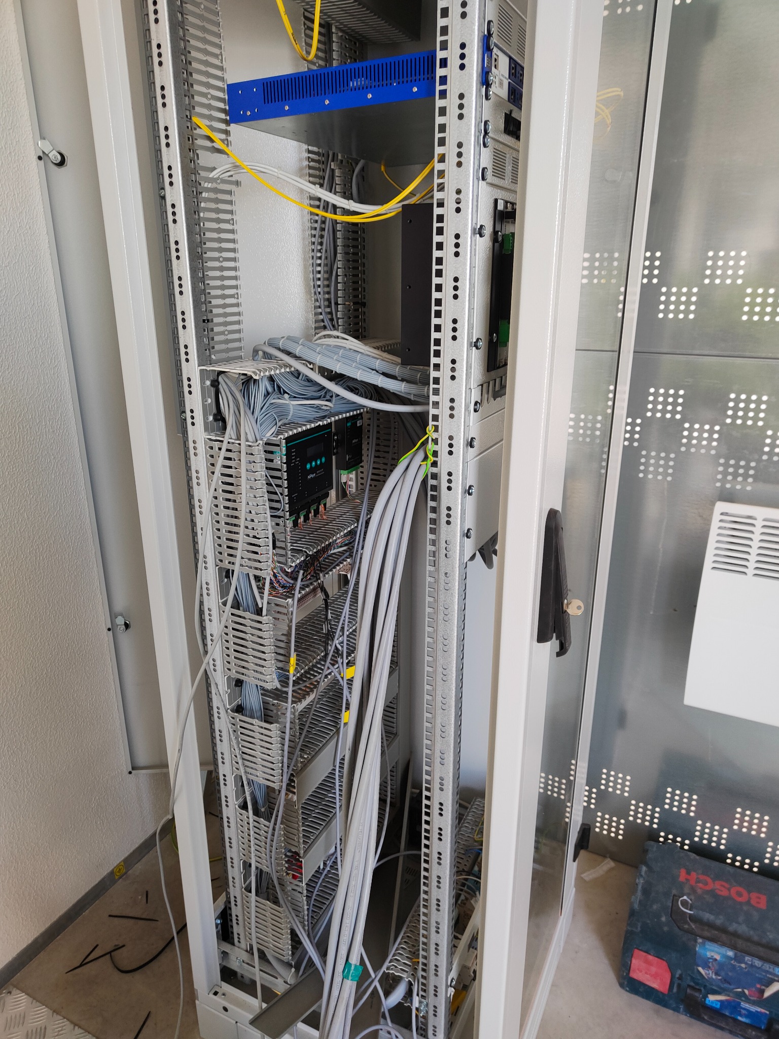 Szafa elektromechaniki stacji transformatorowej