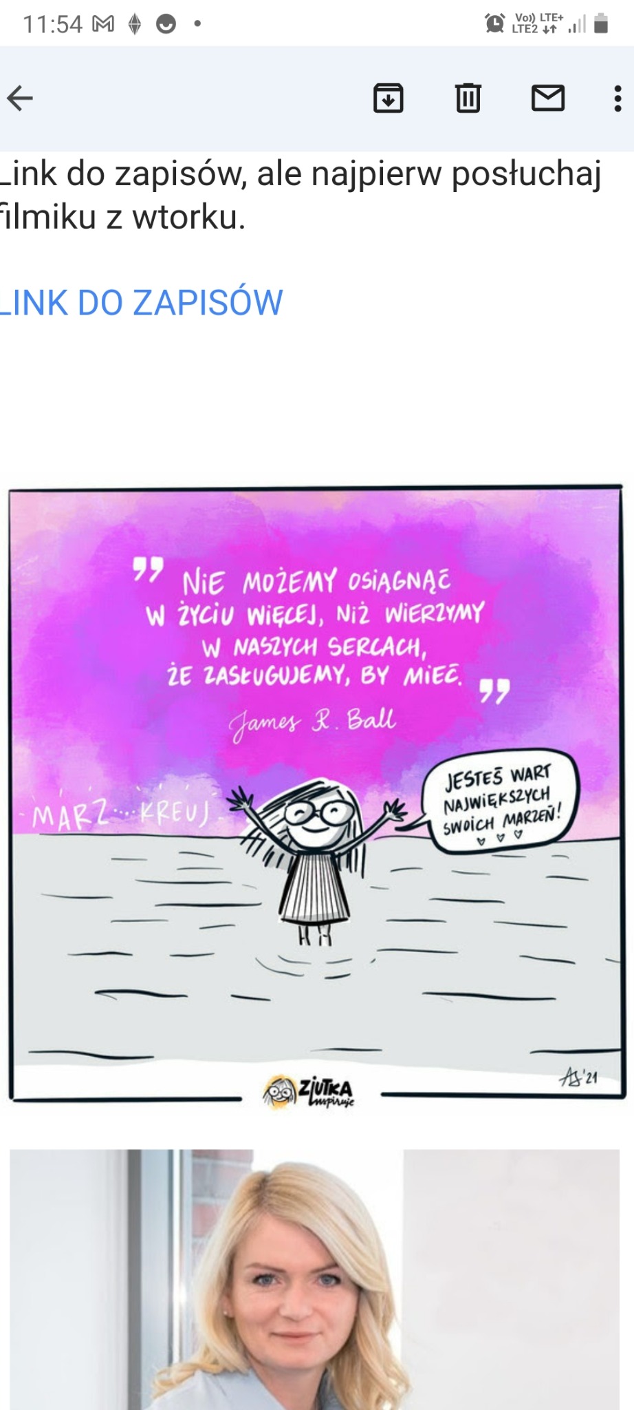 Rysunek motywacyjny z cytatem Jamesa R. Balla, przedstawiający uśmiechniętą postać z rozłożonymi rękami i napisem 'Jesteś wart największych swoich marzeń!'