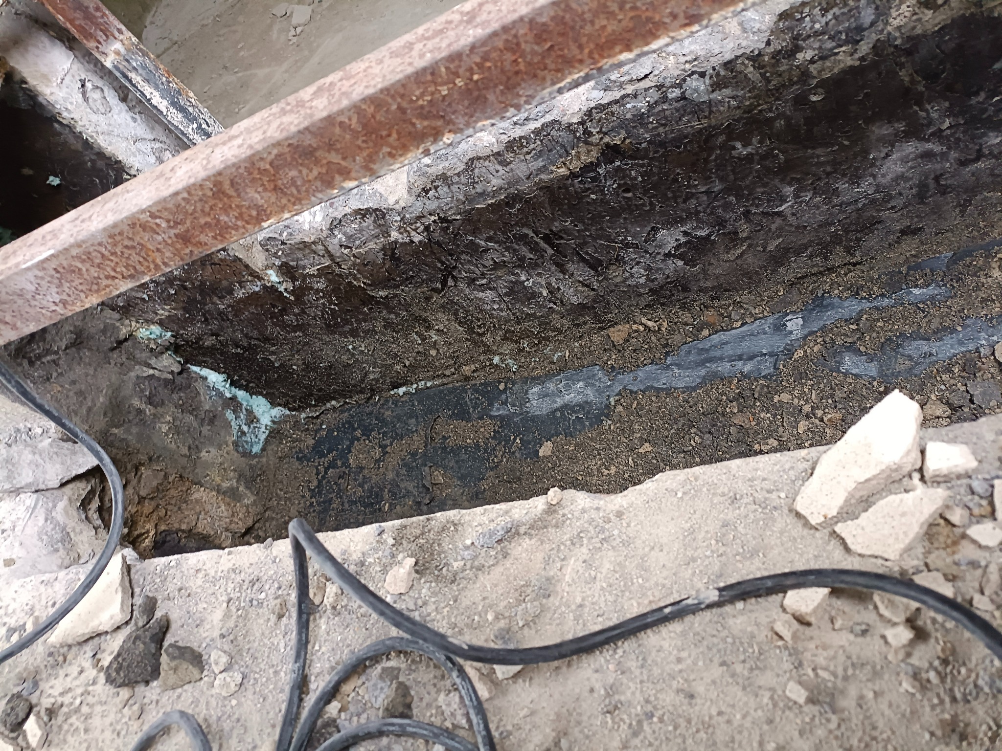 Piwniczka hydroizolacja posadzka schody