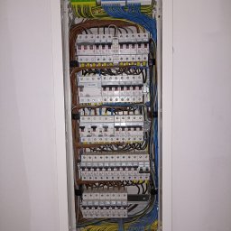 Powerdek - Świetne Instalacje Elektryczne Lubań