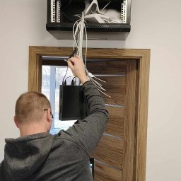 ELWM SPÓŁKA Z OGRANICZONĄ ODPOWIEDZIALNOŚCIĄ - Montaż instalacji alarmowych, monitoringu oraz instalacji multimedialnych