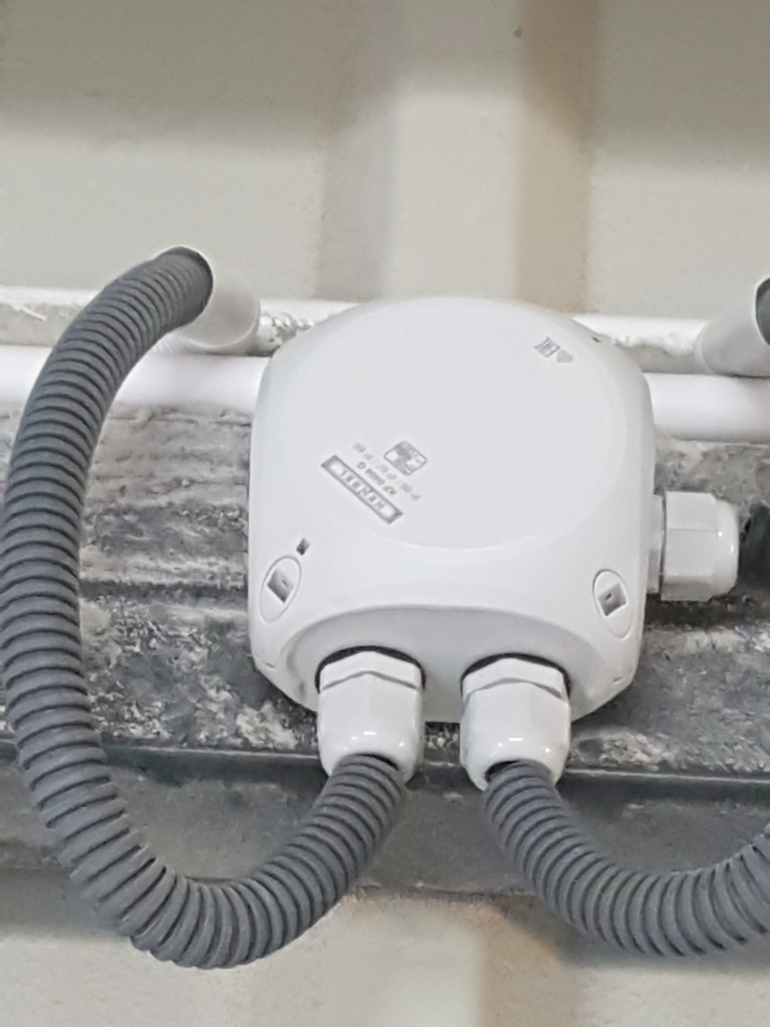 oświetlenie przemysłowe