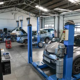 Serwis samochodów osobowych