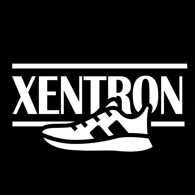 Czarno-białe logo firmy Xentron z sylwetką buta sportowego.