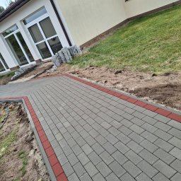 Układanie kostki brukowej Marki 4