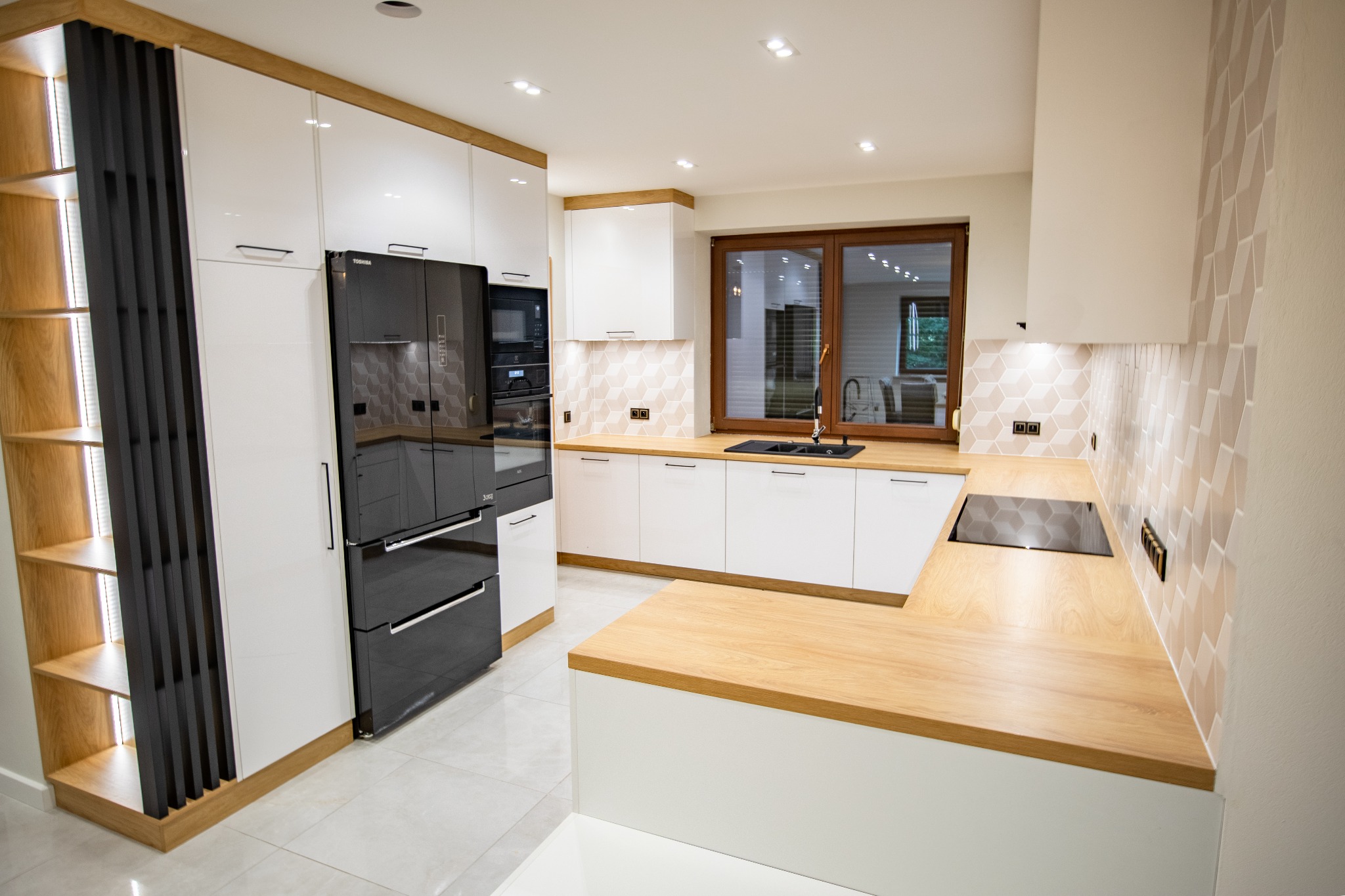 Pracownia projektowa i aranżacji wnętrz GSI Showroom w Plocku