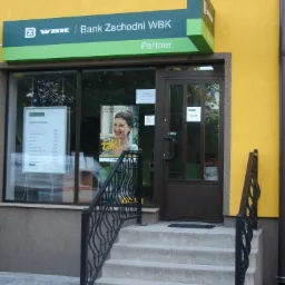 Sprzedam Plac&oacute;wkę Banku Zachodniego WBK w Radomsku