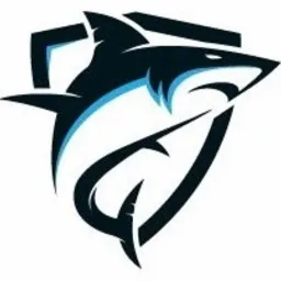 Logo firmy Shark Polska z Morąga, przedstawiające rekina z haczykiem wkomponowanego w tarczę ochronną. Kolorystyka: czarny i jasnoniebieski.