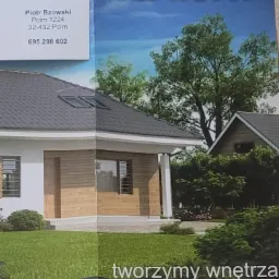 Folder reklamowy firmy z Pcimia, prezentujący wizualizację domu z ogrodem i danymi kontaktowymi.