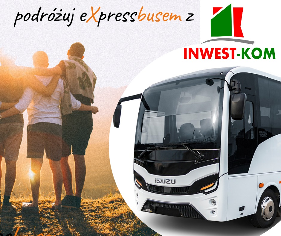 Grupa przyjaciół obejmująca się na wzgórzu o zachodzie słońca, z autobusem turystycznym marki Isuzu i logo firmy Invest-Kom w tle.