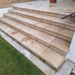 Zakład budowlano-remontowy TOM - Malowanie elewacji Kościan