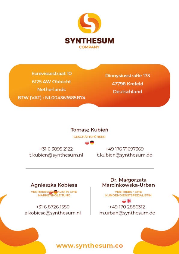 Grafika z danymi kontaktowymi firmy Synthesum Company, adresami w Holandii i Niemczech, numerami telefonów i adresami e-mail pracowników: Tomasz Kubień, Agnieszka Kobiesa, Dr. Małgorzata...