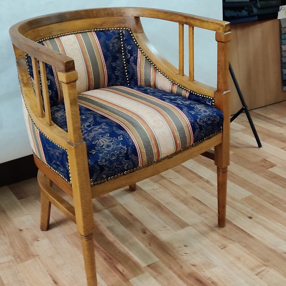 Wymieniono elementy tapicerowane.