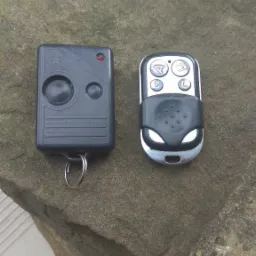 Piloty do automatyki