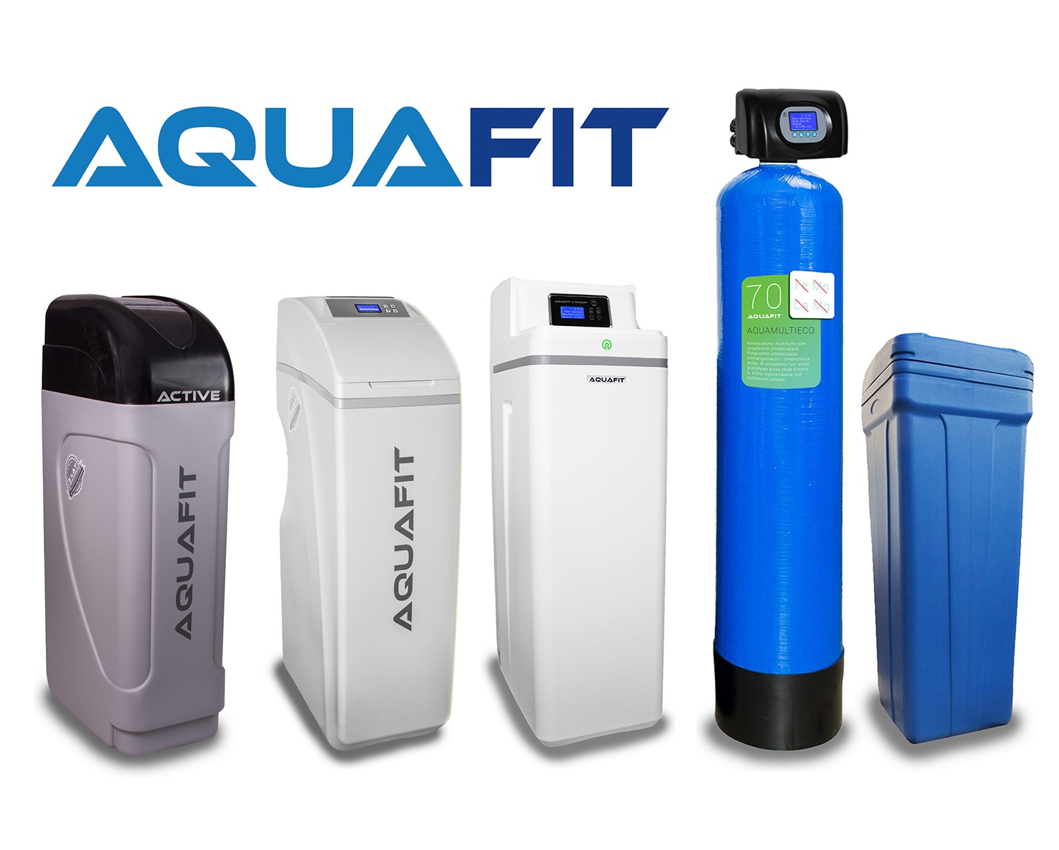 Zestaw urządzeń do uzdatniania wody marki Aquafit, prezentacja modeli w różnych kolorach i rozmiarach na białym tle.