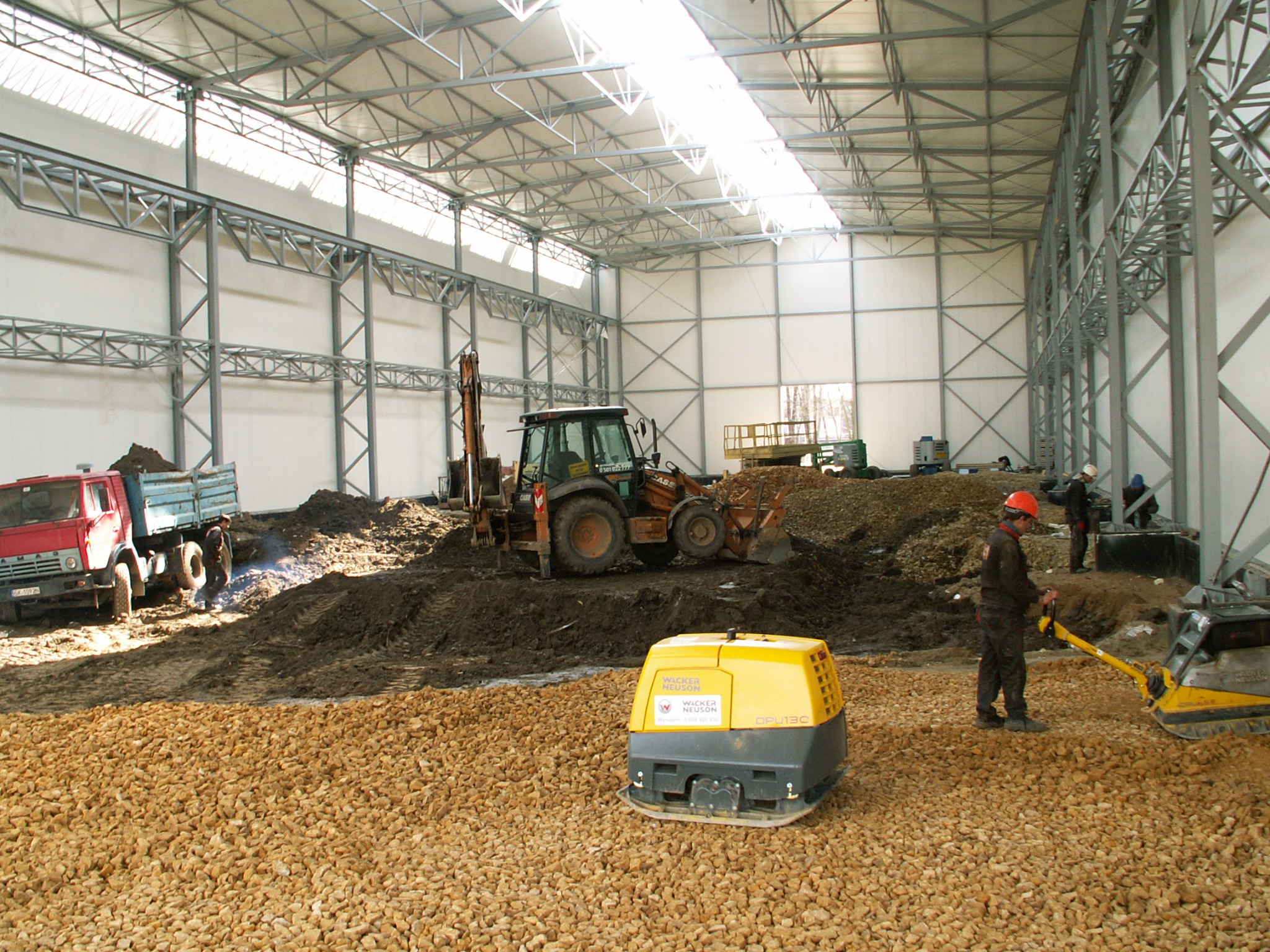 Wykonanie robót budowlanych w Oświęcimiu, hala SOFIR.