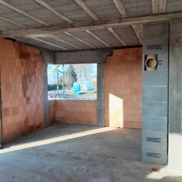 Domy murowane Nowy Staw 1