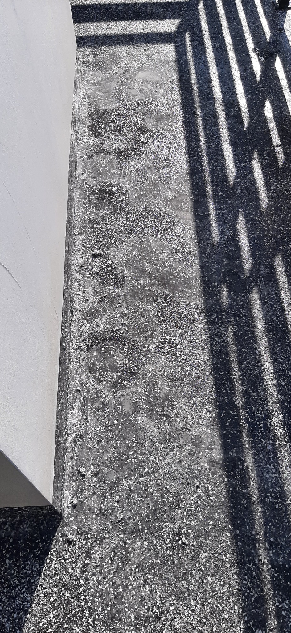 Żywica balkony kamień elewacyjny tarasy deska kompozytowa malowanie gladz zabudy k-g panele lamele i wiele innych