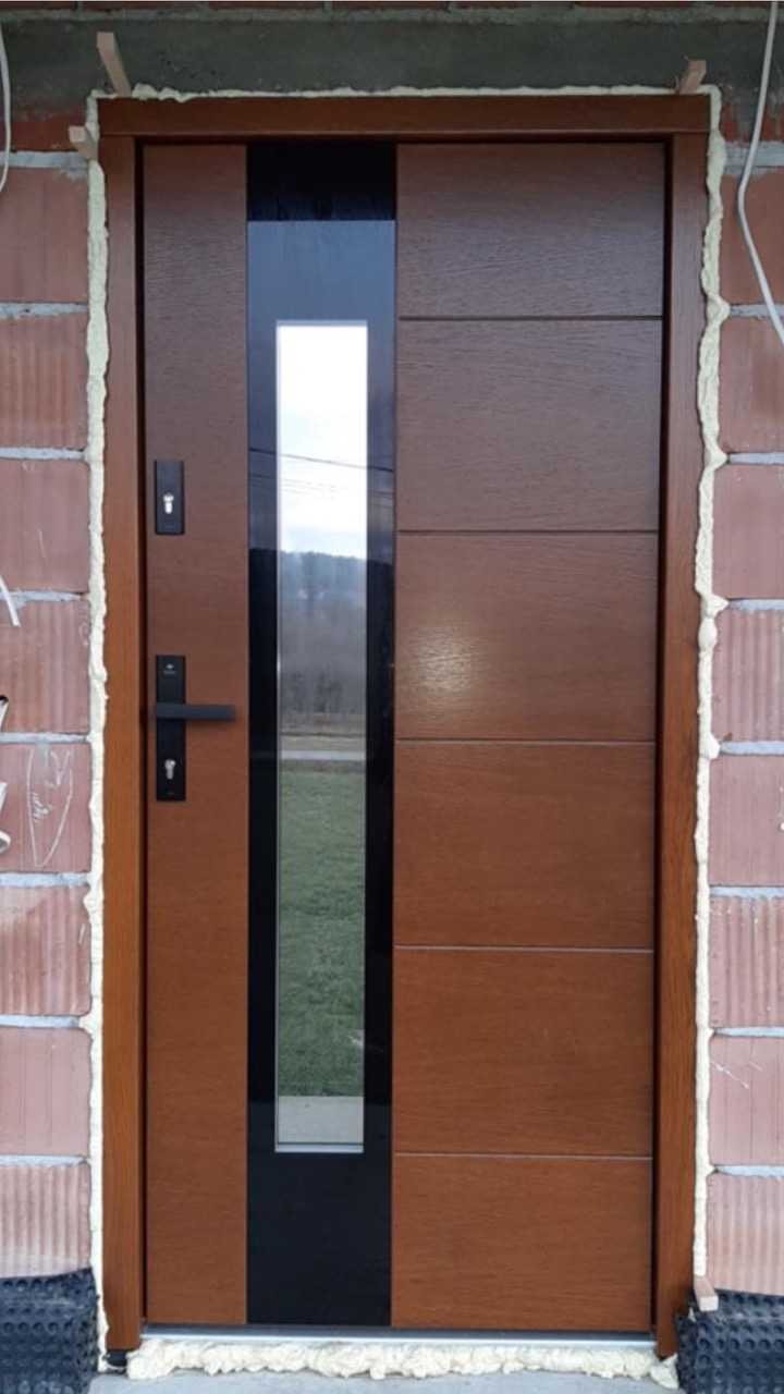 Drzwi drewno- dąb grub.100 mm Ud 0,65W/m2k