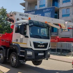 Oferujemy wynajem pompy do betonu, 43m.
