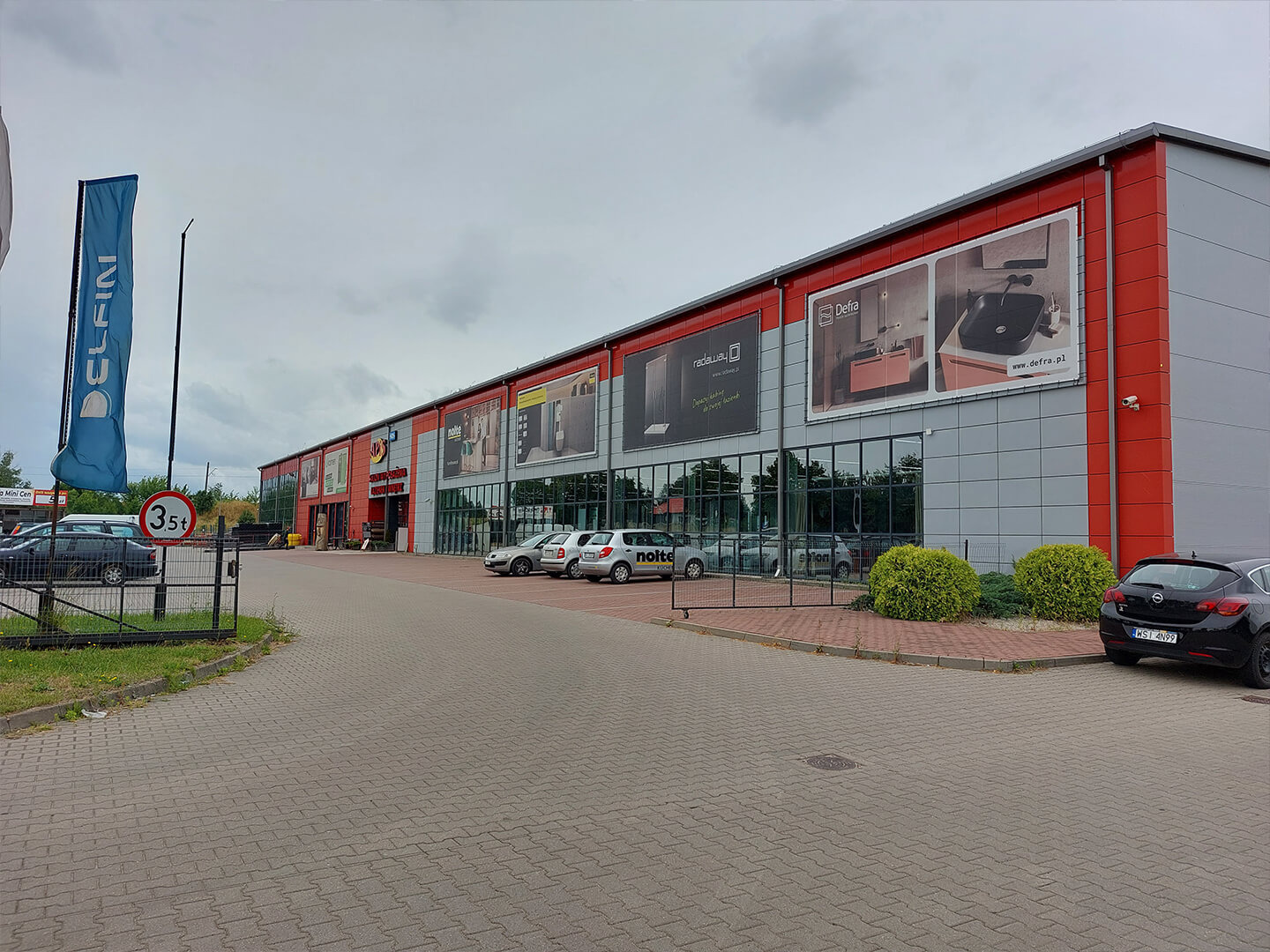 Centrala firmy zlokalizowana w Ujrzanowie 175 ( 08-110 Siedlce )