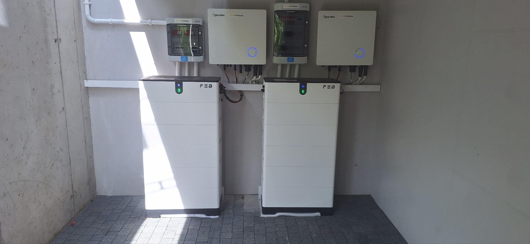 Magazyny 50,12 i system awaryjnego zasilania.