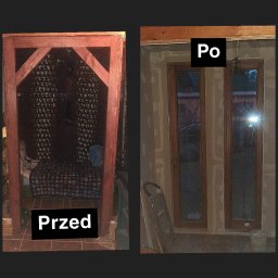 Michał Cader - Porównanie 'przed' i 'po' zabudowy balkonu: widok z zewnątrz, po lewej otwarta konstrukcja z zasłonami, po prawej okna w surowym stanie, ściany przygotowane do wykończenia.