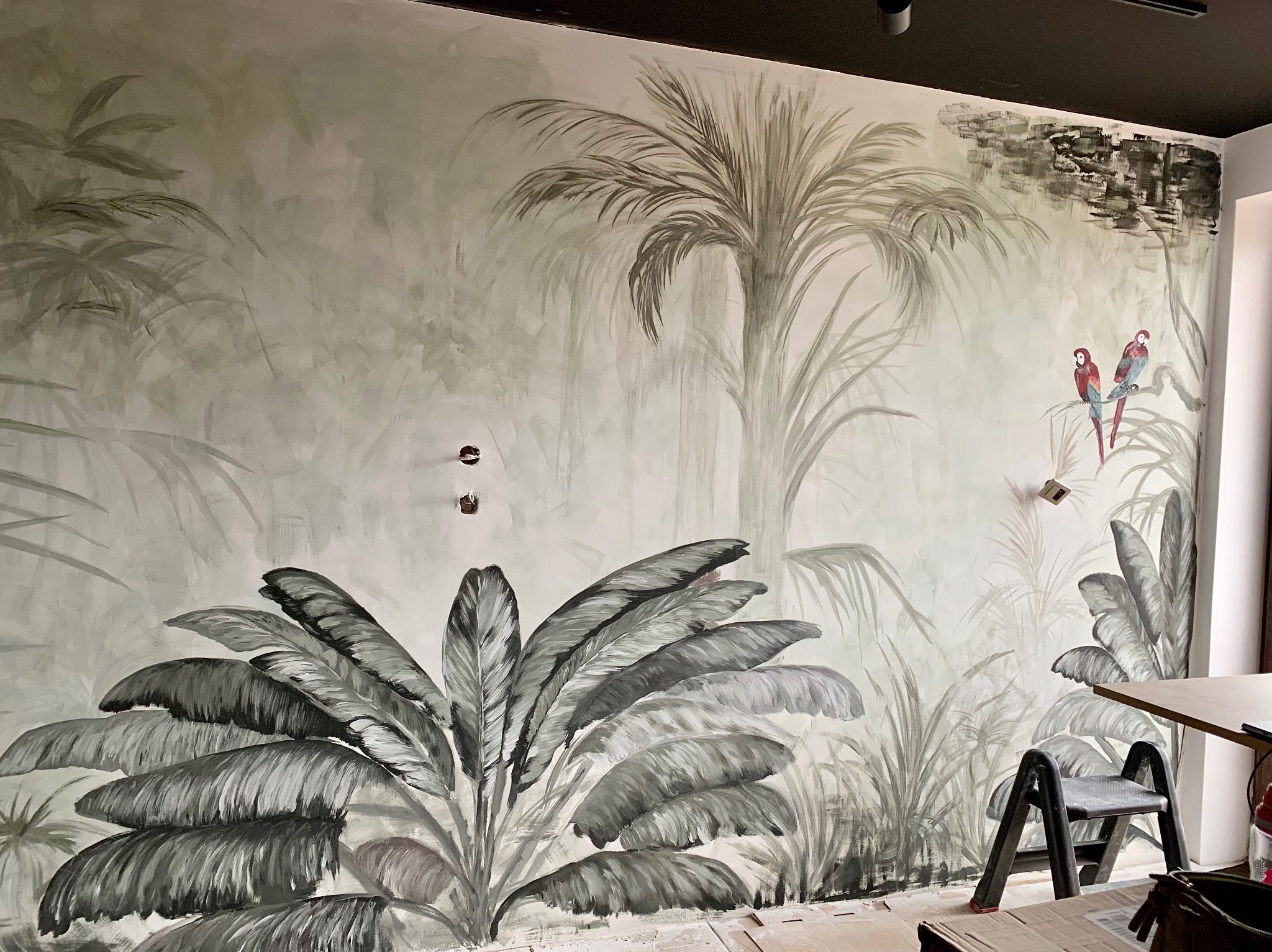 Fragment ściany w gabinecie (6*2m)