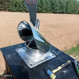 Montaż czapki i strażaka