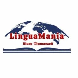 Logo firmy LinguaMania Biuro Tłumaczeń z grafiką stylizowanej mapy świata w kolorze granatowym nad napisem i otwartej książki w dolnej części, wszystko na białym tle.