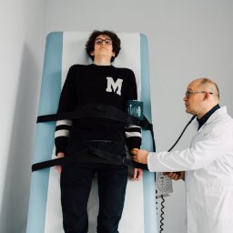 badanie test pochyleniowy TILT test Gdańsk Centrum Medyczne Zdrowy Profil https://zdrowyprofil.pl/uslugi/kardiolog/