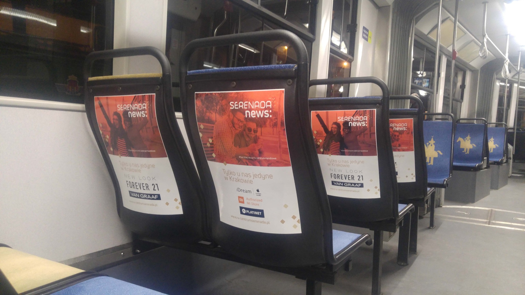 Reklama w tramwajach w Krakowie - galerie handlowe, Serenada