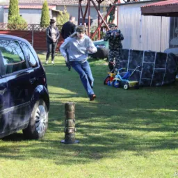 Nawet zwykłe podwórko jesteśmy w stanie zamienić w epickie pole bitwy!