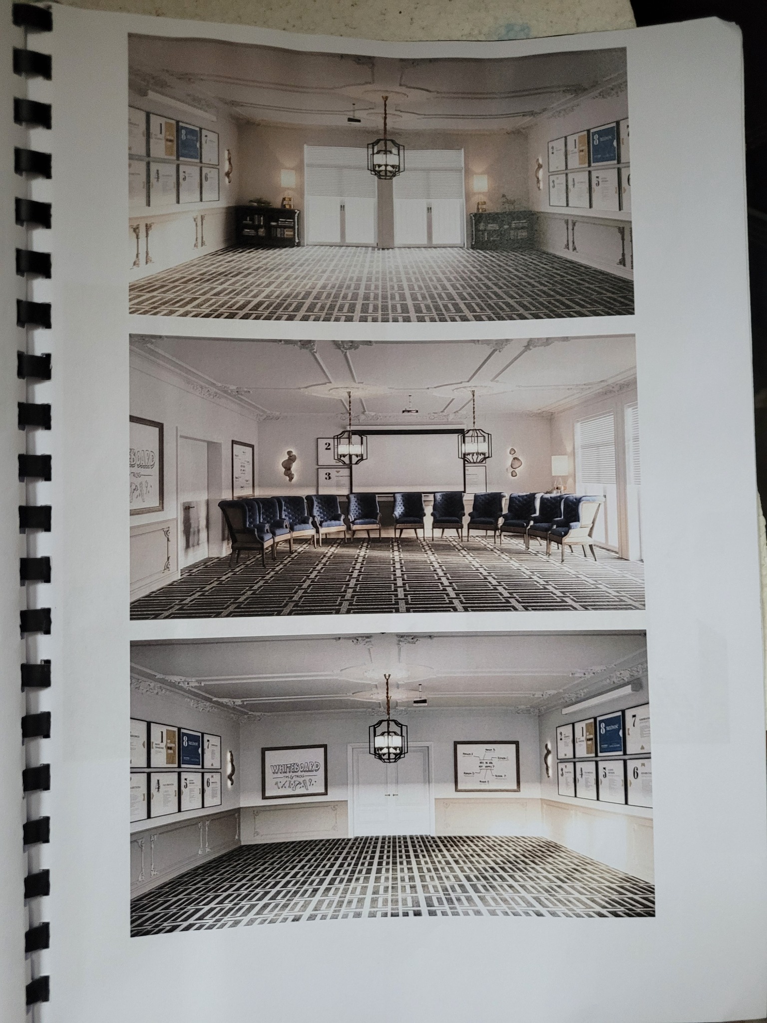 Koncepcja aranżacji wnętrza z widokiem na salę konferencyjną z rzędem krzeseł i tablicami informacyjnymi na ścianach, przedstawiona w trzech różnych ujęciach na jednej stronie.