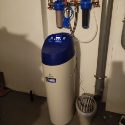 Usługowy Zakład Instalacji Sanitarnych - Stacja zmiękczająca wodę