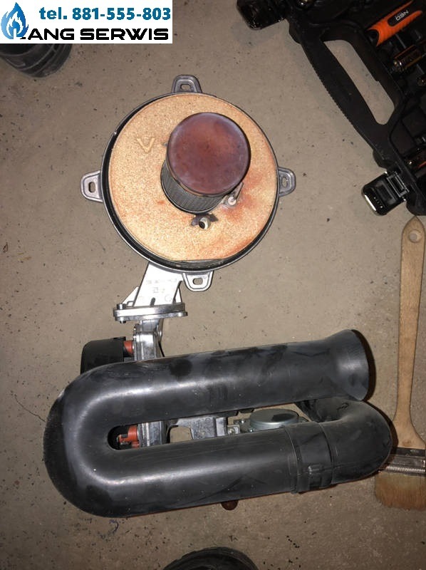 Kontrola stanu palnika w kotle Viessmann Vitodens 100