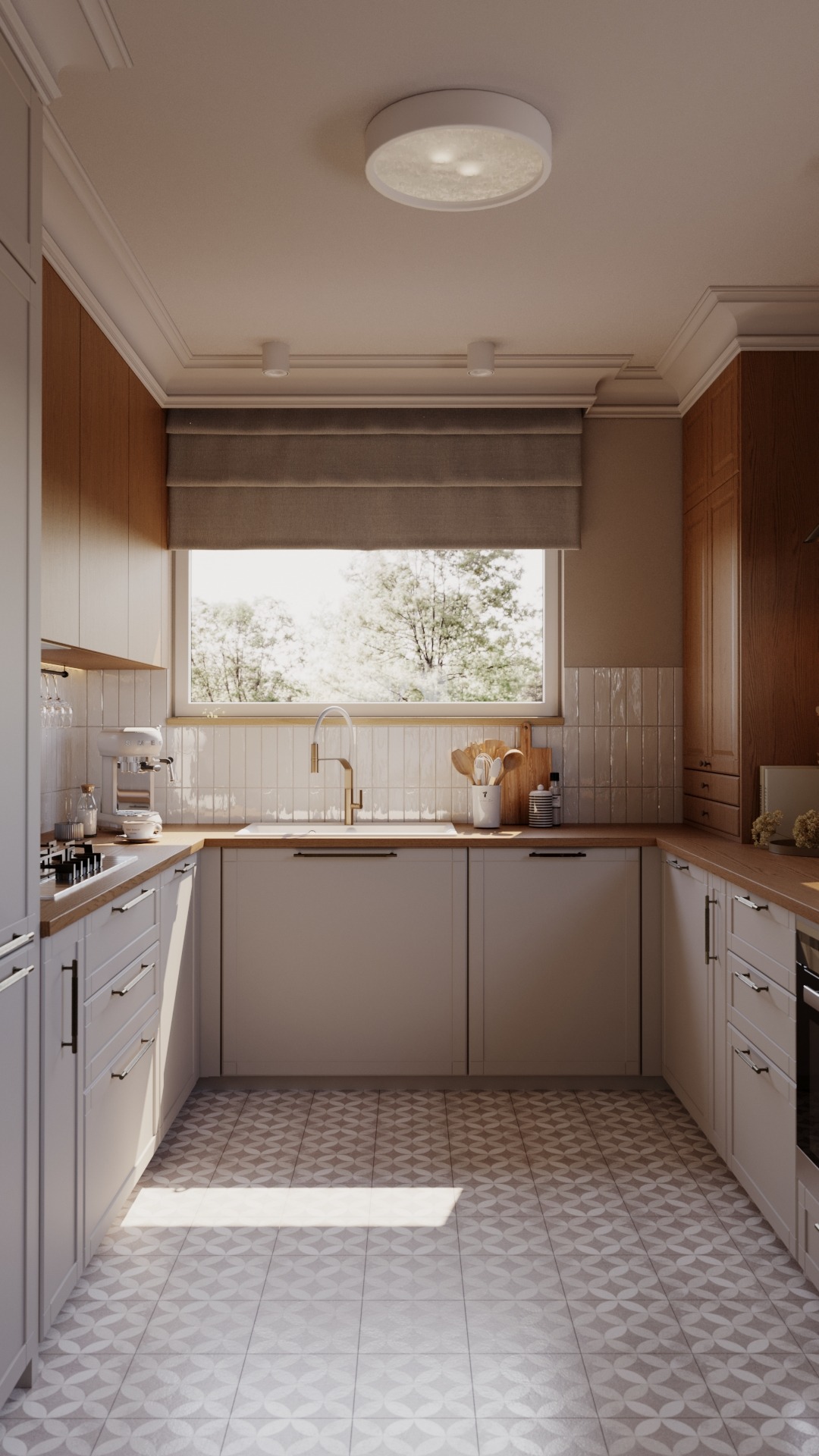 Jasna kuchnia w stylu skandynawskim z drewnianymi i białymi szafkami, złotą armaturą i wzorzystą podłogą, oświetlona naturalnym światłem z okna z roletą rzymską.