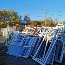 Utylizacja starych okien PVC z demontażu
Posiadamy własny transport
Warunki do omówienia
Tel 796-295-999