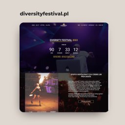INcode - Strona internetowa Diversity Festival 2022 na ekranie laptopa. U dołu kadru fragment pokazu fire show i oferta współpracy dla artystów. Ciemna kolorystyka.