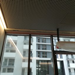 Wykonanie sufitu (zdjecie zrobione w trakcie wykonywania prac)

