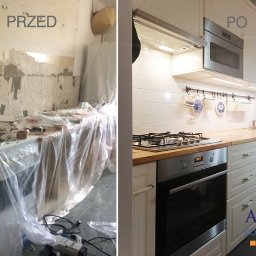 Aqua Construction - Porównanie stanu kuchni przed i po remoncie: od surowych ścian i zakrytych folią mebli do jasnej, wykończonej kuchni z białymi szafkami, drewnianym blatem, płytkami na ścianie i nowoczesnym...
