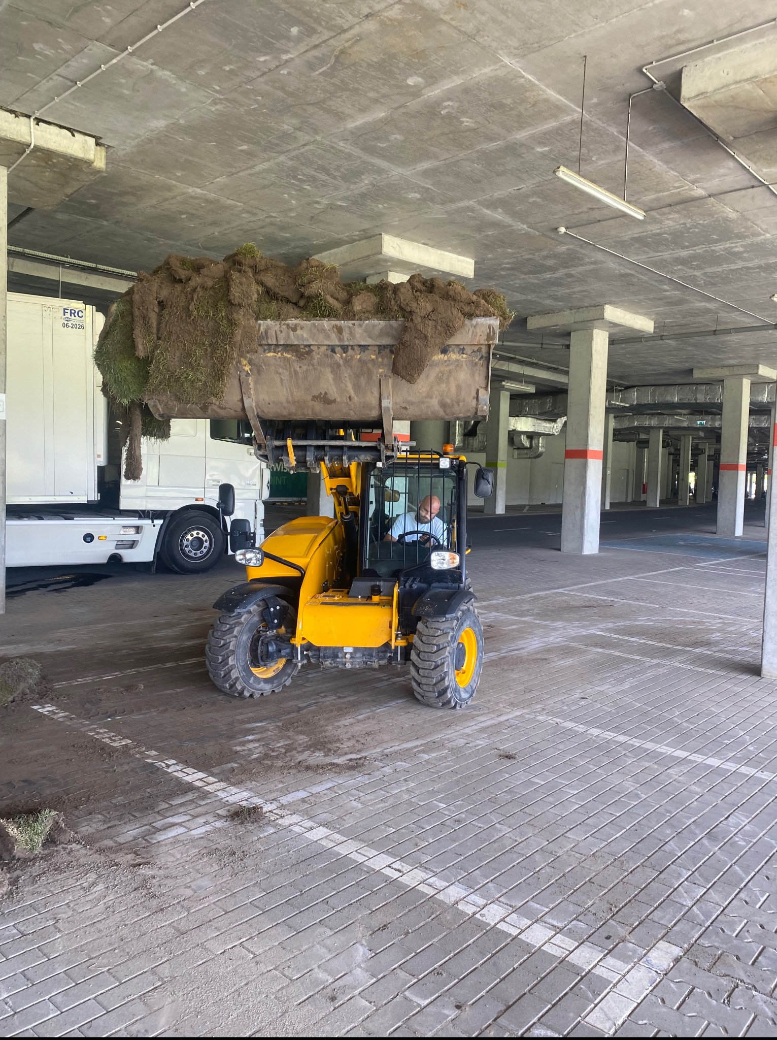 Ładowarka teleskopowa