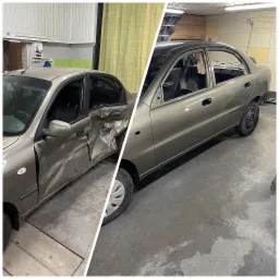 Porównanie stanu samochodu przed i po naprawie: widoczne wgniecenia na drzwiach po lewej stronie oraz odnowiony, gładki lakier po prawej stronie.