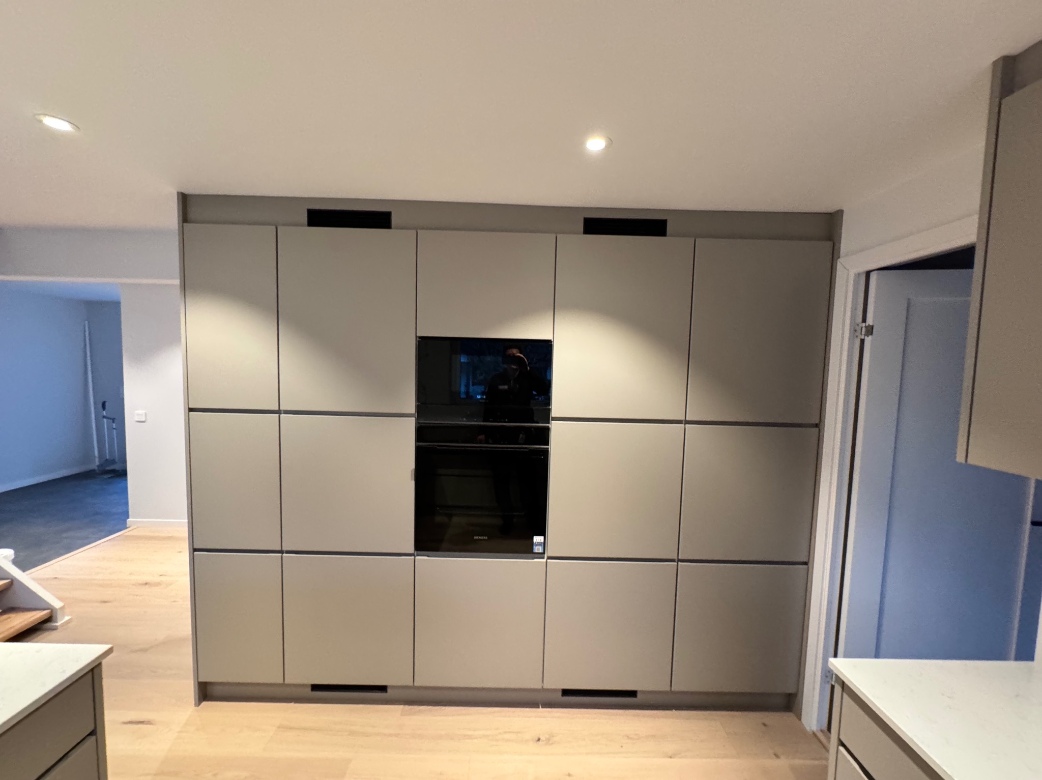 Meble kuchenne z zabudową