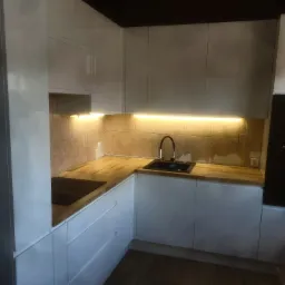 Kuchania w Świecącej Bieli