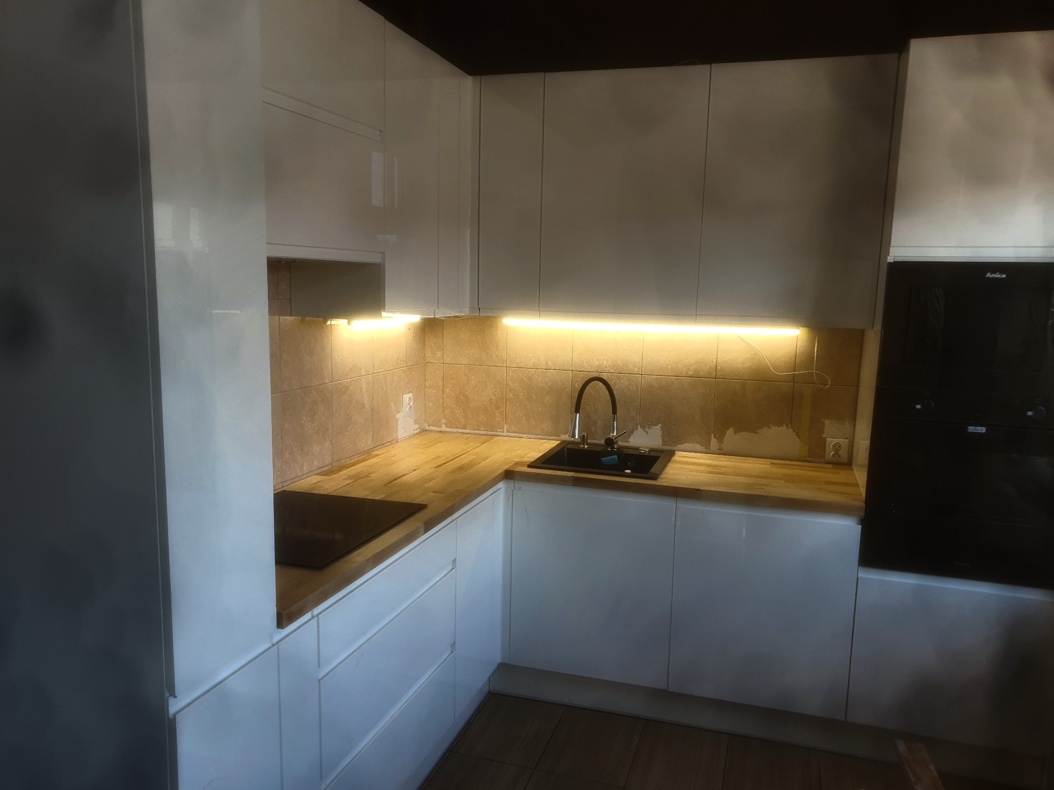 Kuchania w Świecącej Bieli