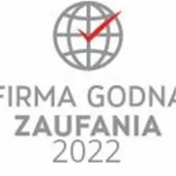 Logo 'Firma Godna Zaufania 2022' z symbolem globu i czerwonym znakiem akceptacji.