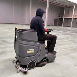 iClean Spółka z ograniczoną odpowiedzialnością - Maszynowe czyszczenie posadzki