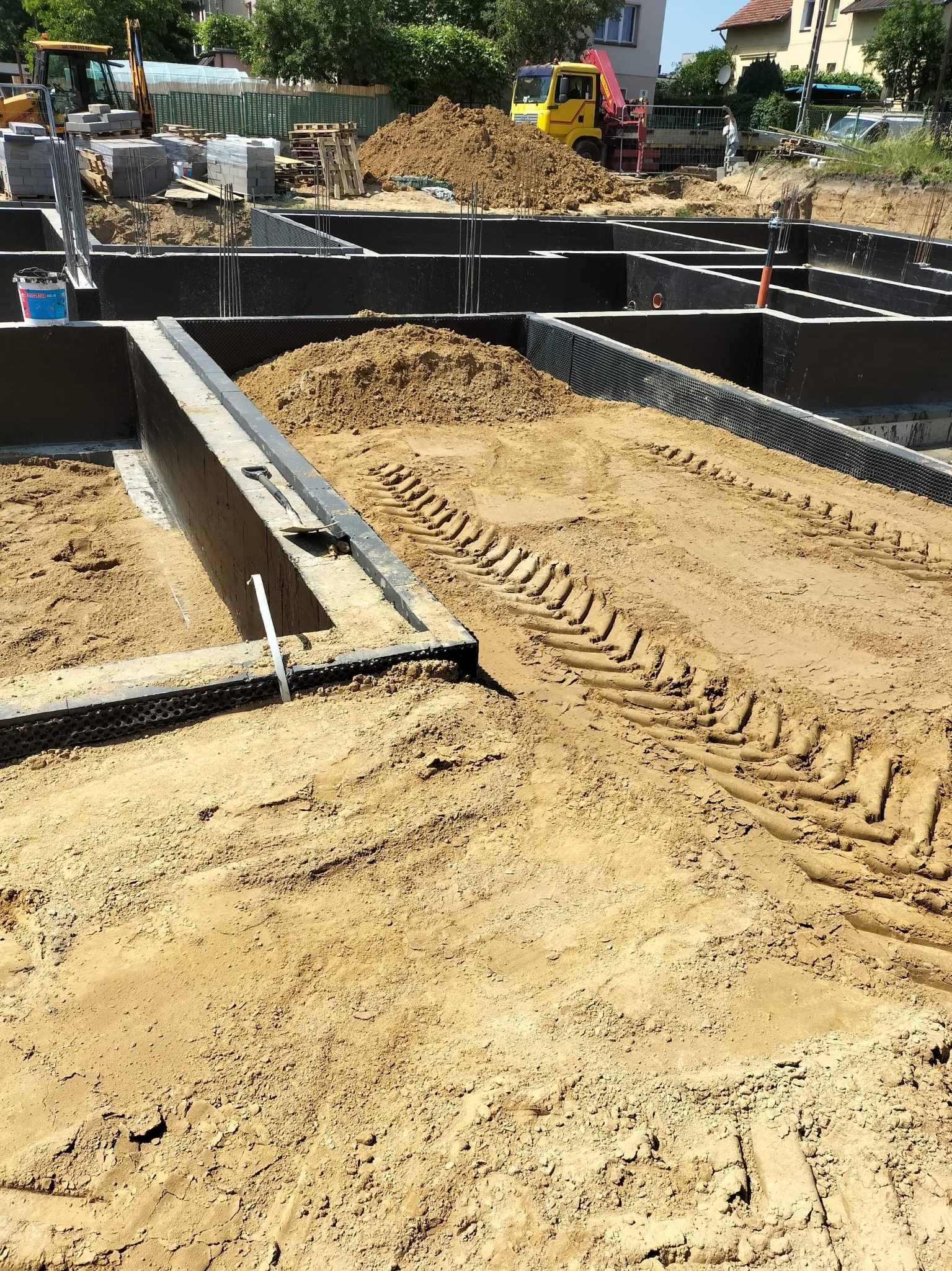 Zasypki fundamenty termoizolacja